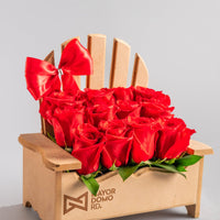 Arreglo de 12 Mayordomos RD 4,950 Rosas Rojas