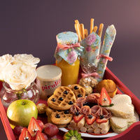 9. ❤️ Bandeja “Sabores Románticos RD 6,800