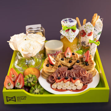 10 💖 Bandeja “Amor y Dulzura 8,350