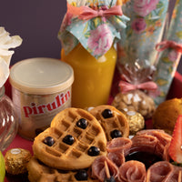 9. ❤️ Bandeja “Sabores Románticos RD 6,800