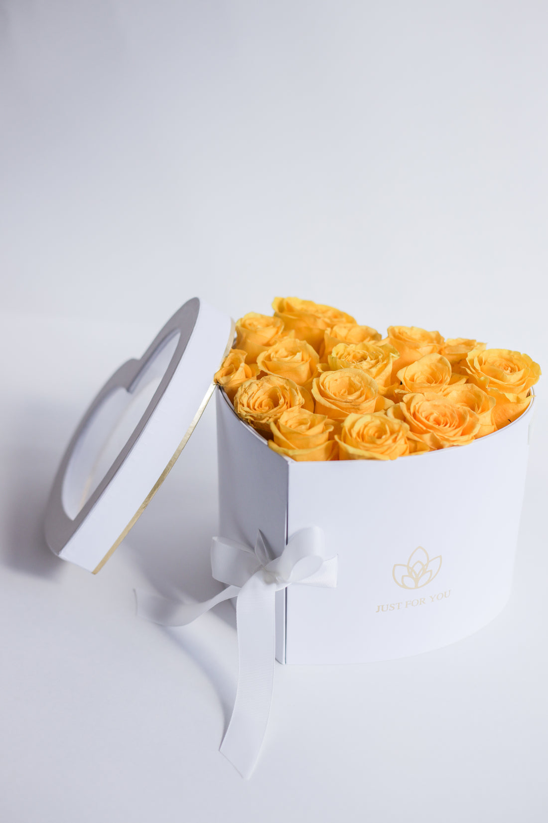 5. Arreglo de 15  Mayordomos RD6,890