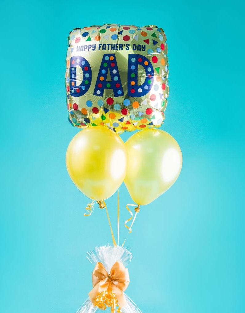 1 .Bandeja  Especial Padres  RD 4,700 Tres opciones Mangu, Sandwich corazon o Wafles