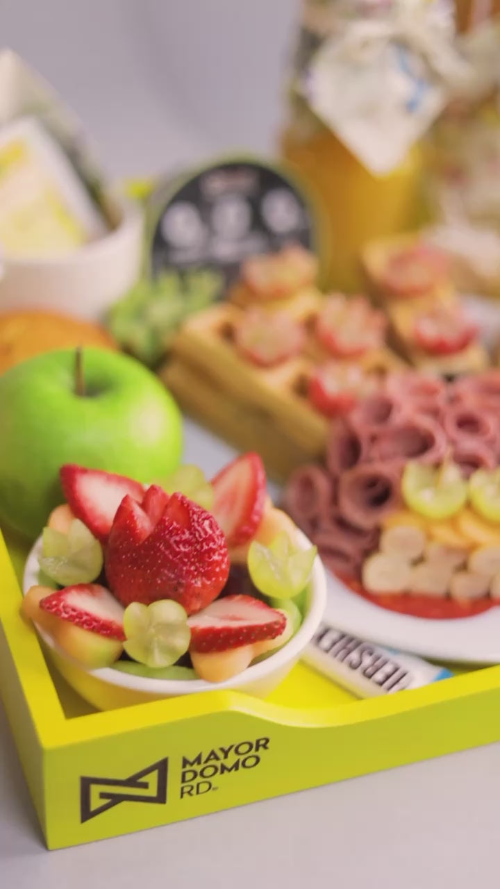 7. 🍓 Bandeja Sweet  RD 6,100