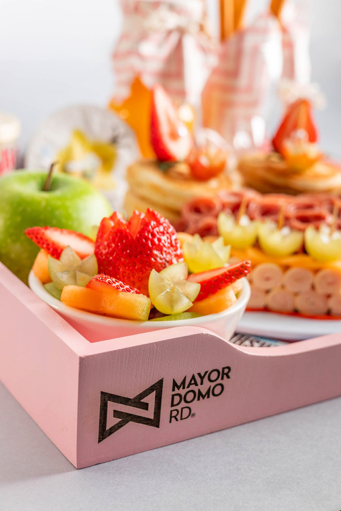 5. 🥞 Bandeja “DELUXE  RD 5,900